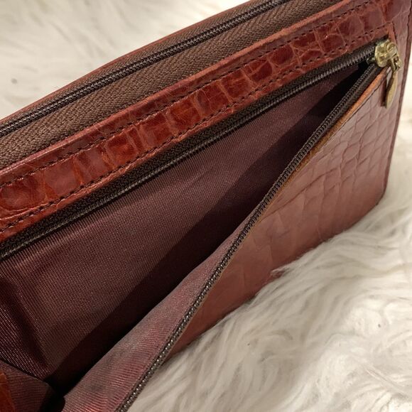 TUSK zip around long line wallet embossed leather slip/zip exterior pockets - Picture 3 of 8